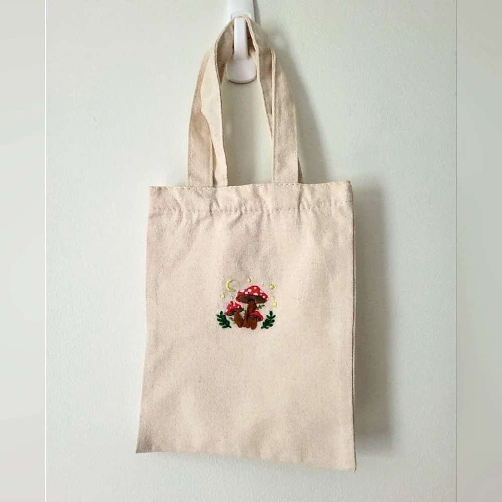 Hand Embroidered Mushroom Cream Tote Bag - Picture 1 of 3